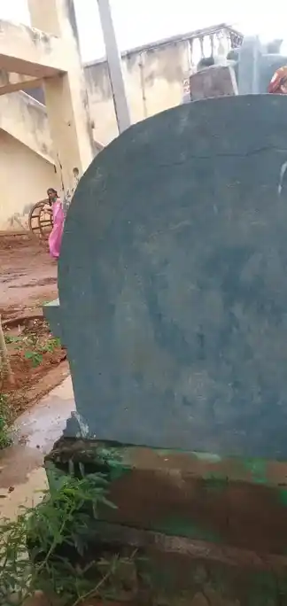 Arulmigu Pachaiyamman Temple, Manganam, Manganam Pathalapettai - 620013 அருள்மிகு பச்சையம்மன் திருக்கோயில், மாங்கானம், மாங்கானம் பத்தாளப்பேட்டை - 620013, Thiruchirappalli - Ancient Temple Architecture and History Image 3