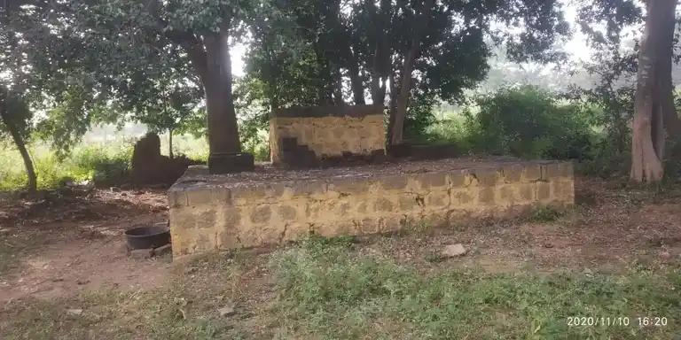 Arulmigu Pachiamman Temple, Koothapadi - 636810 அருள்மிகு பச்சியம்மன் திருக்கோயில், Koothapadi - 636810, Dharmapuri - Ancient Temple Architecture and History Image 2