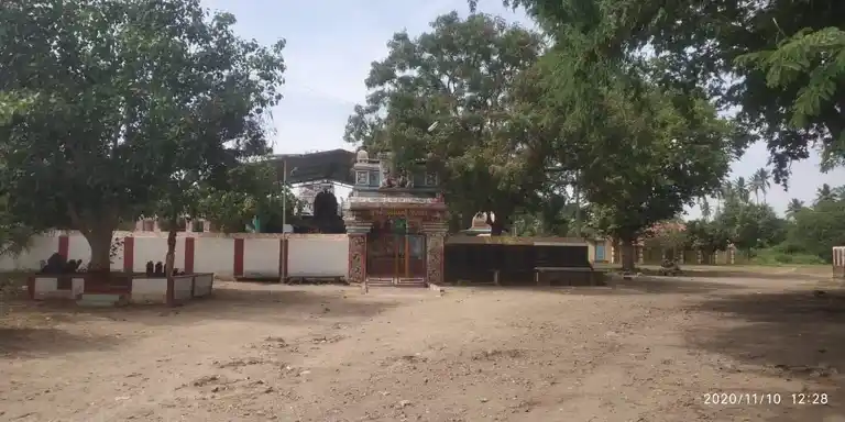 Arulmigu Pachiamman Temple, Near Paramveer Higher Secondary School, Adagapadi - 636803 அருள்மிகு பச்சியம்மன் திருக்கோயில், Near Paramveer Higher Secondary School, Adagapadi - 636803, Dharmapuri - Ancient Temple Architecture and History Image 6