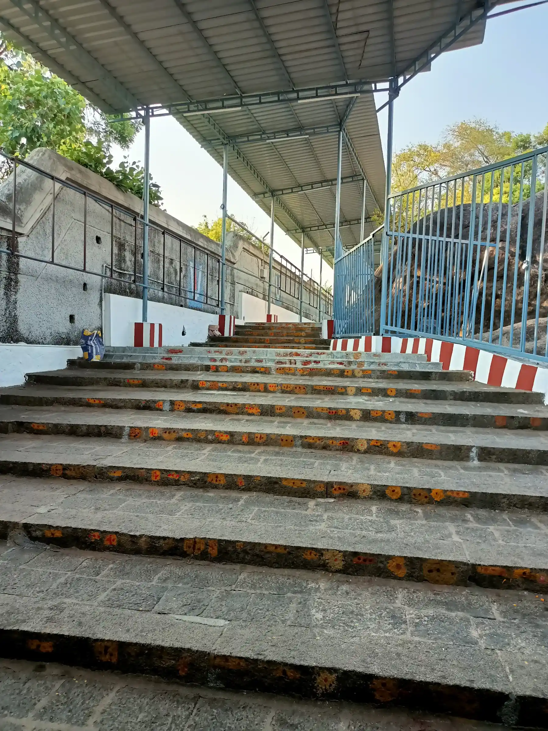 Arulmigu Padalathiri Narasimma Perumal Temple, Singaperumal Koil, Chengalpattu - 603204 அருள்மிகு பாடலாத்ரி நரசிம்ம பெருமாள் திருக்கோயில், சிங்கபெருமாள் கோயில் - 603204, Chengalpattu - Ancient Temple Architecture and History Image 6