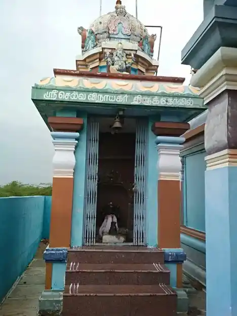 Arulmigu Padanthapuli Perumal (A) Iyyanar Temple, Navalakkampatti - 628720 அருள்மிகு படர்ந்தபுளி பெருமாள் மற்றும் ஐயனார் திருக்கோயில், Navalakkampatti - 628720, Thoothukudi - Ancient Temple Architecture and History Image 4