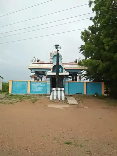 Arulmigu Padanthapuli Perumal (A) Iyyanar Temple, Navalakkampatti - 628720 அருள்மிகு படர்ந்தபுளி பெருமாள் மற்றும் ஐயனார் திருக்கோயில், Navalakkampatti - 628720, Thoothukudi - Ancient Temple Architecture and History Image 6