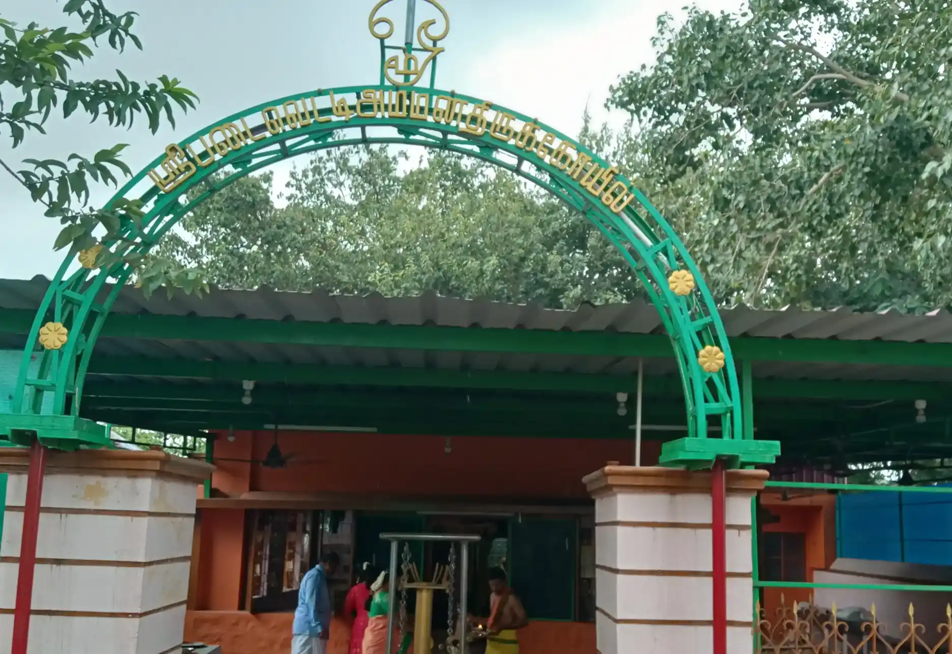 Arulmigu Padapattiamman Temple, Vilankurichy - 641035 அருள்மிகு படப்பட்டி அம்மன் திருக்கோயில், விலங்குறிச்சி - 641035, Coimbatore - Ancient Temple Architecture and History Image 4