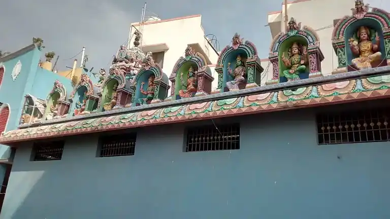 Arulmigu Padavettamman Temple, Alantur, Chennai - 600016 அருள்மிகு படவேட்டம்மன் திருக்கோயில், ஆலந்தூர், சென்னை - 600016, Chennai - Ancient Temple Architecture and History Image 2