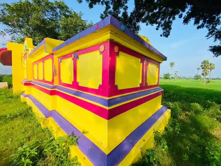 Arulmigu Padavettamman Temple, End Of The Village, Athamanancheri - 631202 Arulmigu Padavettamman Temple, End Of The Village, அத்தமணஞ்சேரி - 631202, Tiruvallur - Ancient Temple Architecture and History Image 4