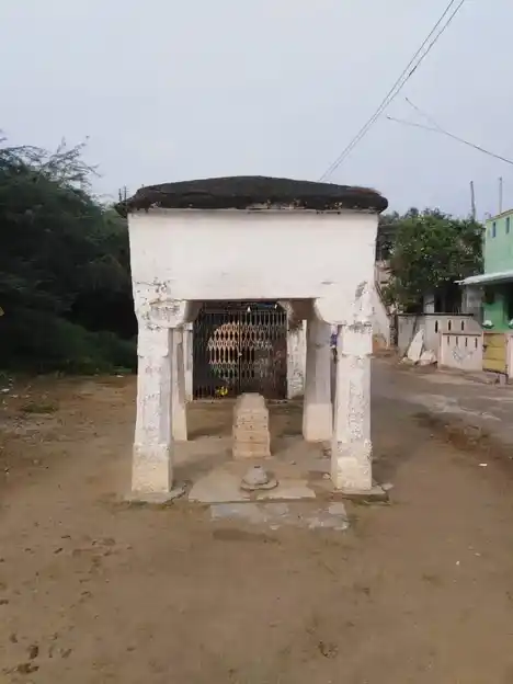 Arulmigu Padavettamman Temple, Kunathur - 631001 அருள்மிகு படவேட்டம்மன் திருக்கோயில், குன்னத்தூர் - 631001, Ranipet - Ancient Temple Architecture and History Image 3