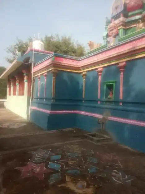 Arulmigu Padavettamman Temple, Near Water Tank, Bommarajupet - 631207 அருள்மிகு படவேட்டம்மன் திருக்கோயில், Near Water Tank, பொம்மராஜபேட்டை - 631207, Tiruvallur - Ancient Temple Architecture and History Image 4