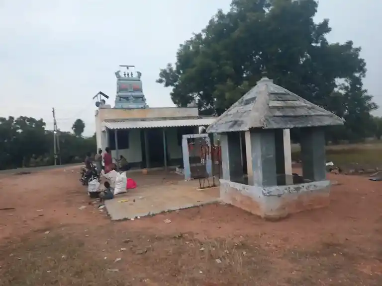 Arulmigu Padavetti Amman, Ponnachiamman Temple, Nadanthai - 637206