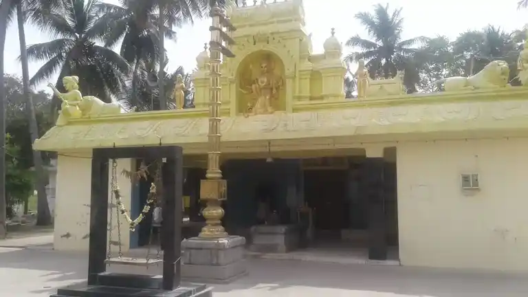 Arulmigu Padavettiamman mahamariamman and tharmarajarTemples, Chithur - 637101 அருள்மிகு படவெட்டியம்மன் மகாமாரியம்மன் மற்றும் தர்மராஜர் திருக்கோயில், Chithur - 637101, Salem - Ancient Temple Architecture and History Image 3