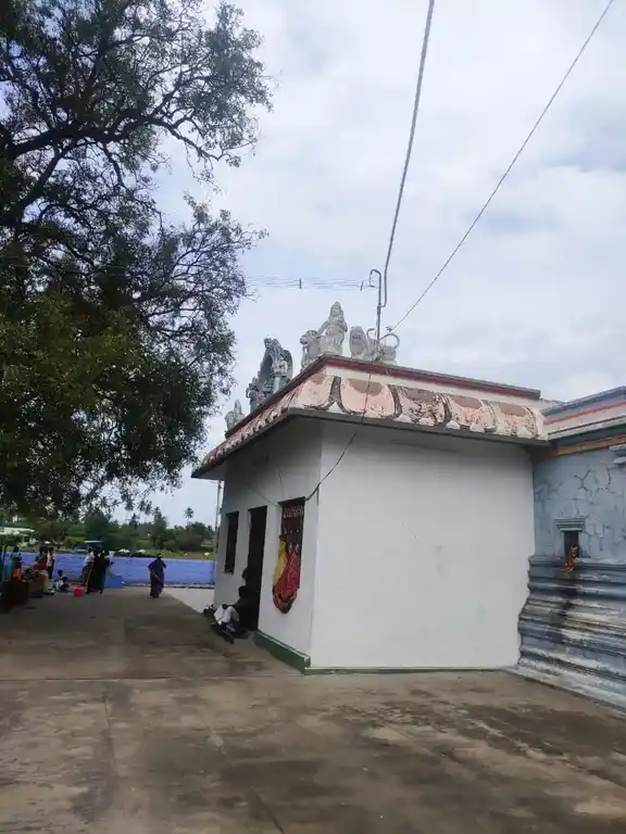 Arulmigu Padavettiamman Temple, Thesavilaku - 636306 அருள்மிகு படவேட்டியம்மன் திருக்கோயில், Thesavilaku - 636306, Salem - Ancient Temple Architecture and History Image 5