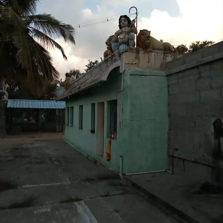 Arulmigu Padavettiyamman Temple, Ponparappaipatty - 637505 அருள்மிகு படவேட்டியம்மன் திருக்கோயில், Ponparappaipatty - 637505, Namakkal - Ancient Temple Architecture and History Image 2