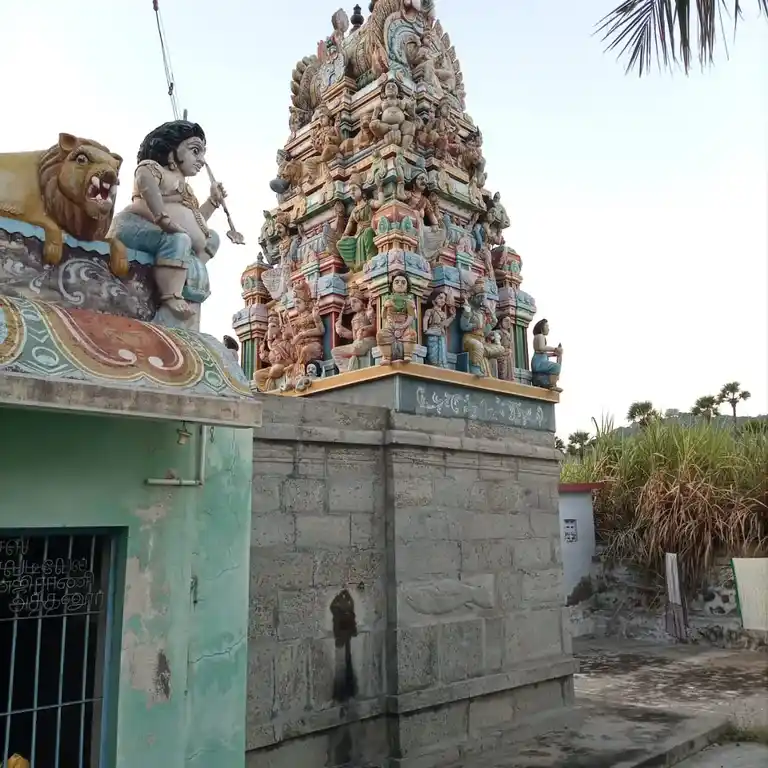 Arulmigu Padavettiyamman Temple, Ponparappaipatty - 637505 அருள்மிகு படவேட்டியம்மன் திருக்கோயில், Ponparappaipatty - 637505, Namakkal - Ancient Temple Architecture and History Image 4