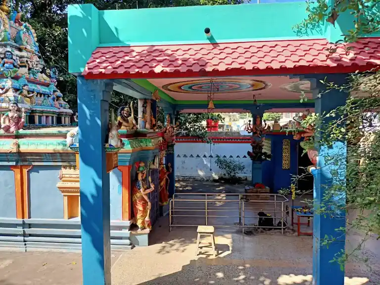 Arulmigu Padavettu Amman Temple, Kaniyambadi - 632102 அருள்மிகு படவேட்டு அம்மன் திருக்கோயில், கணியம்பாடி - 632102, Vellore - Ancient Temple Architecture and History Image 5