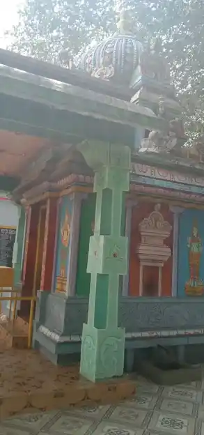 Arulmigu Padavettu Elliyamman Temple, Angiretti Pudur - 632601 அருள்மிகு படவேட்டு எல்லையம்மன் திருக்கோயில், அக்கிரெட்டிபுதூர் - 632601, Vellore - Ancient Temple Architecture and History Image 3