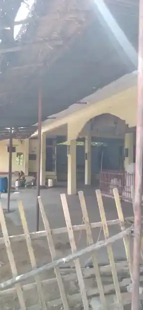 Arulmigu Padithurai Essaki Amman Temple, Kurukkuthurai, Kurukkuthurai - 627006 அருள்மிகு படித்துறை இசக்கியம்மன் திருக்கோயில், குறுக்குத்துறை, குறுக்குத்துறை - 627006, Tirunelveli - Ancient Temple Architecture and History Image 3