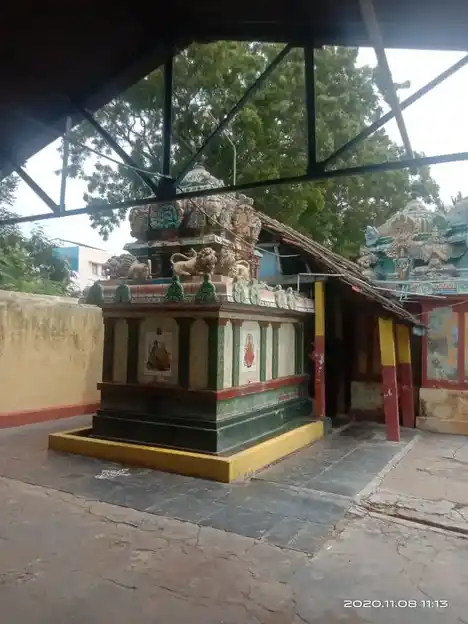 Arulmigu Padithurai Venkatesa Perumal Temple, Karanthai, Thanjavur - 613002 அருள்மிகு படித்துறை வெங்கடேச பெருமாள் திருக்கோயில், Karanthai, Thanjavur - 613002, Thanjavur - Ancient Temple Architecture and History Image 6