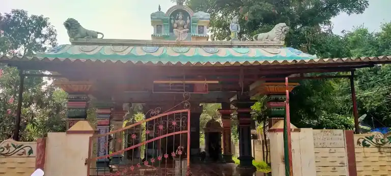 Arulmigu Pagawathiyamman Temple, Kulichppattu - 613501 அருள்மிகு பகவதியம்மன் திருக்கோயில், Kulichppattu - 613501, Thanjavur - Ancient Temple Architecture and History Image 2