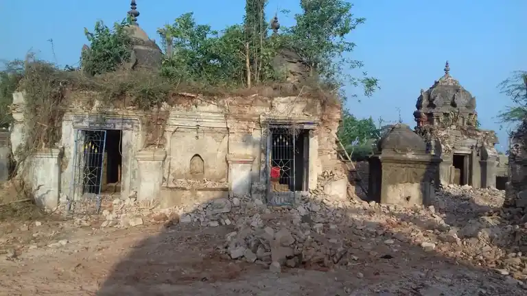 Arulmigu Pairavanathasawamy Temple, Malapputhdur - 614717