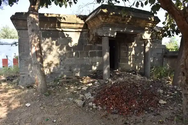 Arulmigu Pakthajaneswarar Temple, Thirunavalur - 607204 அருள்மிகு பக்தஜனேஸ்வரர் திருக்கோயில், திருநாவலூர் - 607204, Kallakurichi - Ancient Temple Architecture and History Image 7