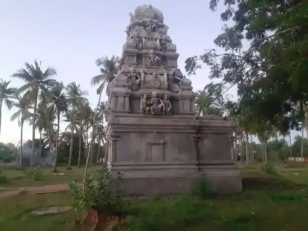 Arulmigu Paladi Ayyanar Temple, Ambalapattu - 614626 அருள்மிகு பாலடி அய்யனார் திருக்கோயில், Ambalapattu - 614626, Thanjavur - Ancient Temple Architecture and History Image 4