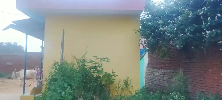 Arulmigu Palagaikaragam Temple, Ariyanapalli - 635121 அருள்மிகு பலகை கரகம் திருக்கோயில், Ariyanapalli - 635121, Krishnagiri - Ancient Temple Architecture and History Image 3