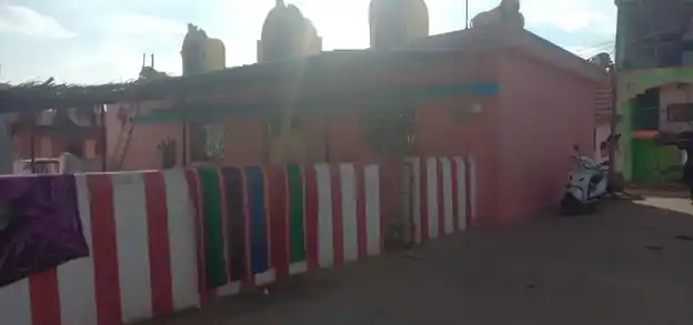 Arulmigu Palagaikaragam Temple, Ayarnapalli - 635119 அருள்மிகு பலகை கரகம் திருக்கோயில், Ayarnapalli - 635119, Krishnagiri - Ancient Temple Architecture and History Image 2