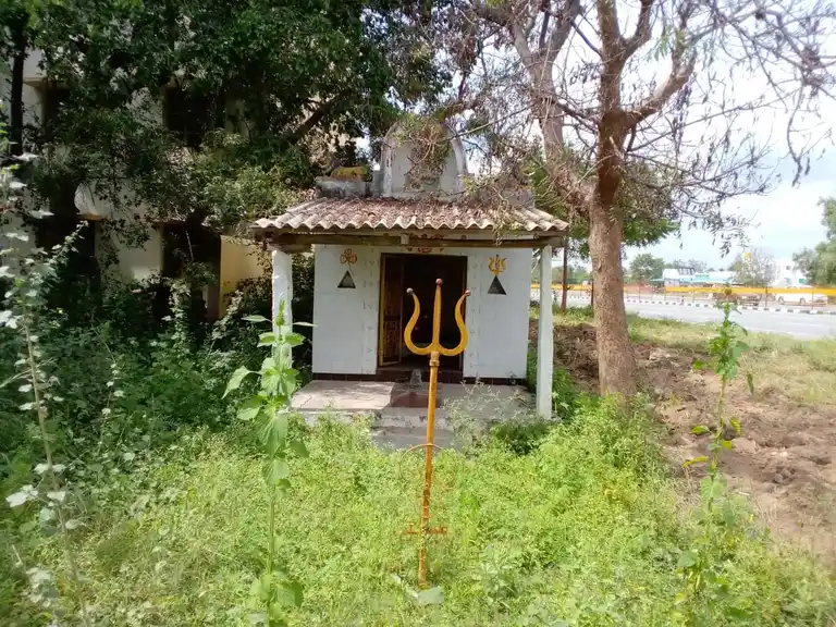 Arulmigu Palagaikaragam Temple, Belavarthi - 635108 அருள்மிகு பலகை கரகம் திருக்கோயில், பெலவர்த்தி - 635108, Krishnagiri - Ancient Temple Architecture and History Image 3