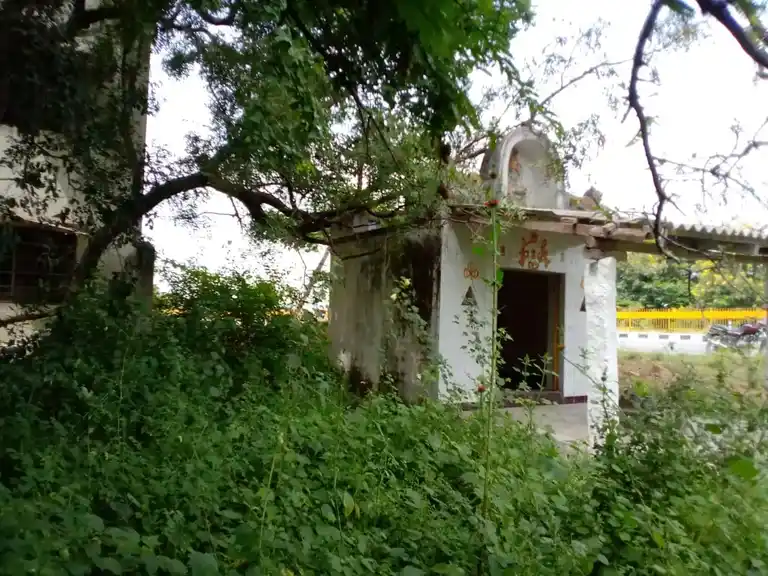 Arulmigu Palagaikaragam Temple, Belavarthi - 635108 அருள்மிகு பலகை கரகம் திருக்கோயில், பெலவர்த்தி - 635108, Krishnagiri - Ancient Temple Architecture and History Image 4