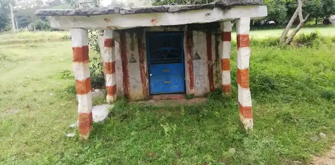 Arulmigu Palagaikaragam Temple, Bommarasanapalle - 635121 அருள்மிகு பலகை கரகம் திருக்கோயில், Bommarasanapalle - 635121, Krishnagiri - Ancient Temple Architecture and History Image 3