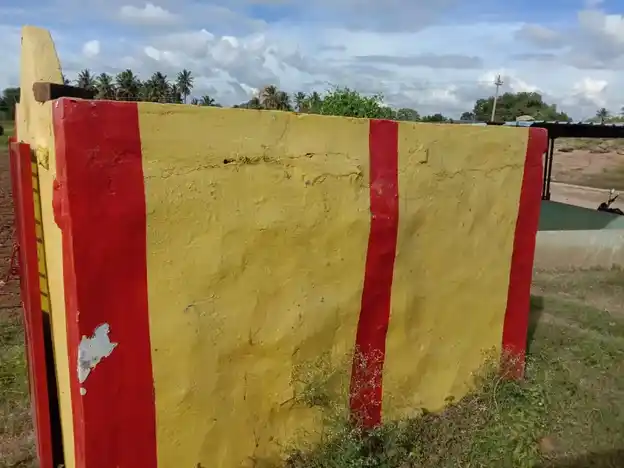 Arulmigu Palagaikaragam Temple, Enusonai - 635117 அருள்மிகு பலகை கரகம் திருக்கோயில், Enusonai - 635117, Krishnagiri - Ancient Temple Architecture and History Image 3