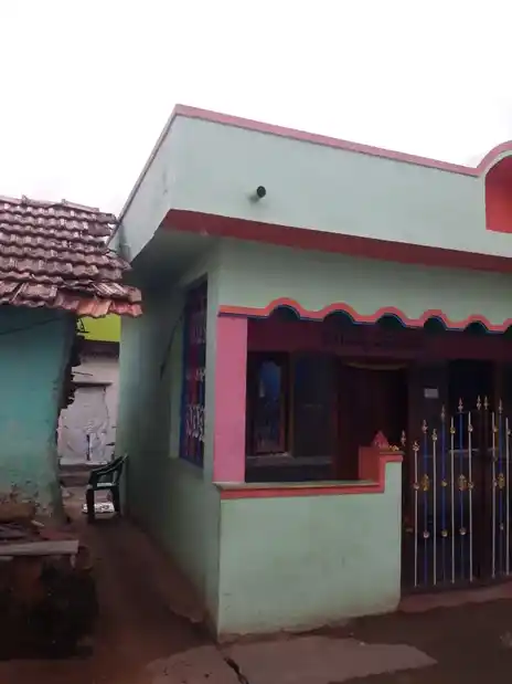 Arulmigu Palagaikaragam Temple, Kaduthnapalli, Jakkeri - 635113 அருள்மிகு பலகை கரகம் திருக்கோயில், Kaduthnapalli, Jakkeri - 635113, Krishnagiri - Ancient Temple Architecture and History Image 3