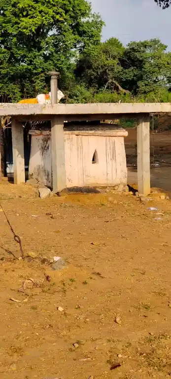 Arulmigu Palagaikaragam Temple, Sembarsanapalli - 635117 அருள்மிகு பலகைகரகம் திருக்கோயில், Sembarsanapalli - 635117, Krishnagiri - Ancient Temple Architecture and History Image 4