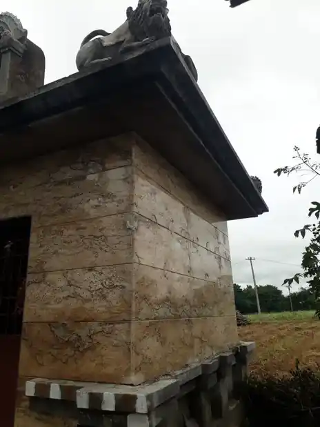 Arulmigu Palagaikaragam Temple, Ullukuruki - 635113 அருள்மிகு பலகை கரகம் திருக்கோயில், Ullukuruki - 635113, Krishnagiri - Ancient Temple Architecture and History Image 4