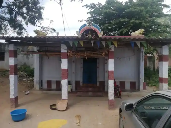 Arulmigu Palagaikaragam Temple, Veppanappalli, Boothimudlu - 635121 அருள்மிகு பலகை கரகம் திருக்கோயில், Veppanappalli, Boothimudlu - 635121, Krishnagiri - Ancient Temple Architecture and History Image 2