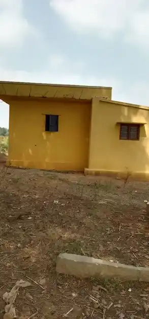 Arulmigu Palagaikaragamman Temple, Thalapalli - 635124 அருள்மிகு பலகை கரகம்மன் திருக்கோயில், Thalapalli - 635124, Krishnagiri - Ancient Temple Architecture and History Image 3