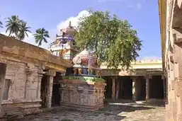 Arulmigu Palaivananathar Temple, Thiruppalathurai - 614205 அருள்மிகு பாலைவனநாத சுவாமி திருக்கோயில், திருப்பாலைத்துறை - 614205, Thanjavur - Ancient Temple Architecture and History Image 5