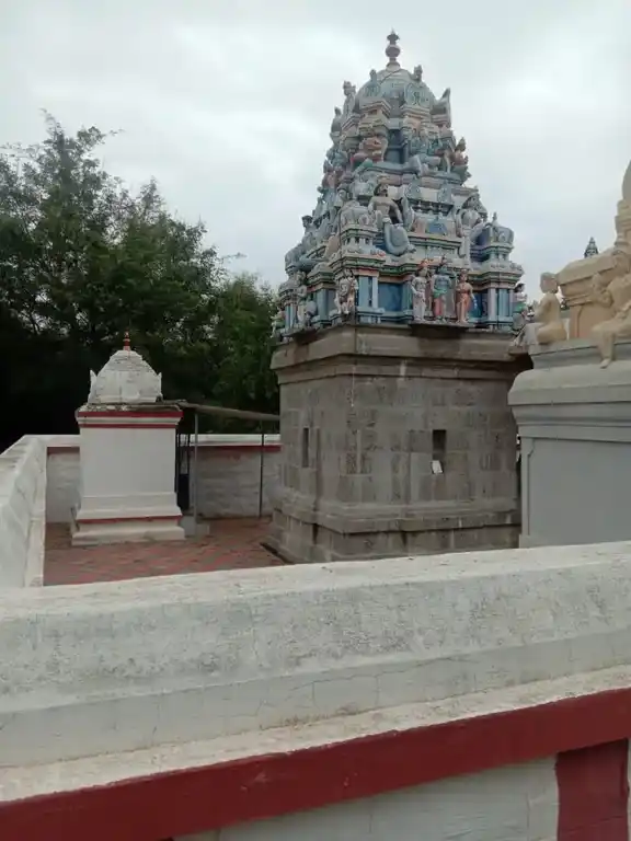Arulmigu Palaivanaranganathar Temple, Kilkadavukarai, Karegoundenpalayam - 641653 அருள்மிகு பாலமலை அரங்கநாதர் திருக்கோயில், Kilkadavukarai, Karegoundenpalayam - 641653, Coimbatore - Ancient Temple Architecture and History Image 3