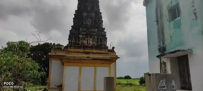 Arulmigu Palakattu Mariyamman Temple, Mavilipatti - 621211 Arulmigu Palakattu Mariyamman Temple, Mavilipatti - 621211, Thiruchirappalli - Ancient Temple Architecture and History Image 3