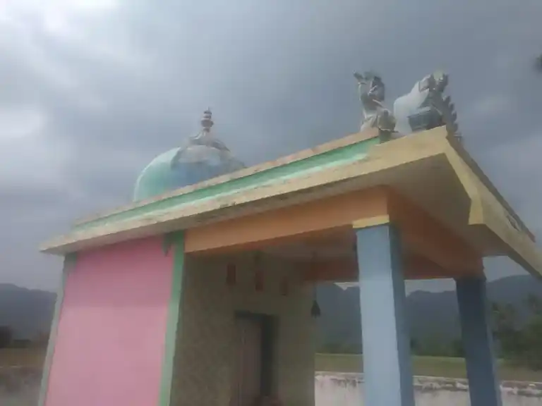 Arulmigu Palakkamman Temple, Elumalaii - 625535