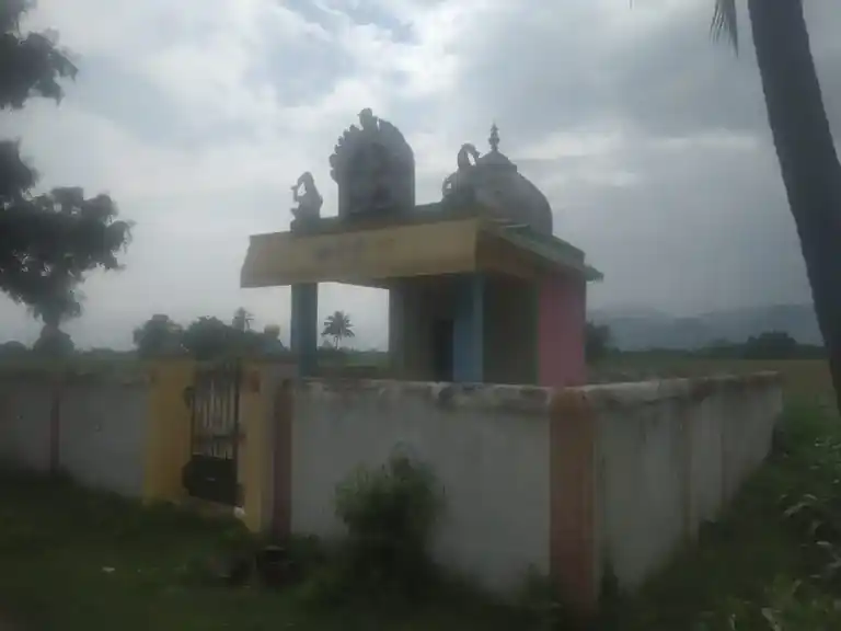 Arulmigu Palakkamman Temple, Elumalaii - 625535 அருள்மிகு பாலத்தம்மன் திருக்கோயில், Elumalaii - 625535, Madurai - Ancient Temple Architecture and History Image 5