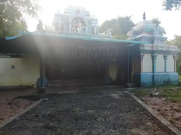 Arulmigu Palakulathu Ayyanar Temple, Sadayarkoil - 614001 அருள்மிகு பழங்குளத்து அய்யனார் திருக்கோயில், Sadayarkoil - 614001, Thanjavur - Ancient Temple Architecture and History Image 4