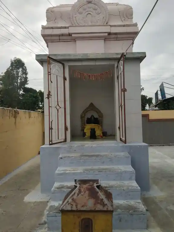 Arulmigu Palaniandavar Temlple, Chinniyampalayam - 638109 அருள்மிகு பழனியாண்டவர் திருக்கோயில், Chinniyampalayam - 638109, Erode - Ancient Temple Architecture and History Image 2