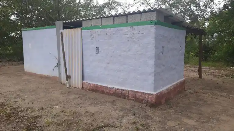 Arulmigu Palaniandavar Temple, Vettuvapalayam - 641655 அருள்மிகு பழனியாண்டவர் திருக்கோயில், Vettuvapalayam - 641655, Tiruppur - Ancient Temple Architecture and History Image 3