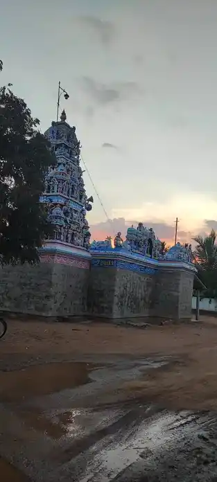 Arulmigu Palaniyandavar Temple, Kalladai - 621313 அருள்மிகு பழனியாண்டவர் திருக்கோயில்,  - 621313, Karur - Ancient Temple Architecture and History Image 3