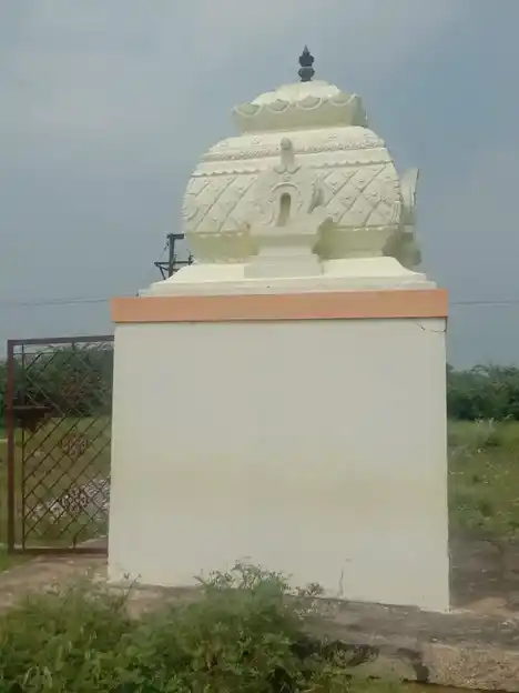 Arulmigu Palayam Pidariamman Temple And Veeragoundan Patti Muniyappa Swamy Temple, Palayam - 624620 அருள்மிகு பாளையம் பிடாரியம்மன் கோயில், Palayam - 624620, Dindigul - Ancient Temple Architecture and History Image 2
