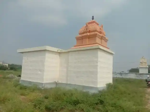 Arulmigu Palayam Pidariamman Temple And Veeragoundan Patti Muniyappa Swamy Temple, Palayam - 624620 அருள்மிகு பாளையம் பிடாரியம்மன் கோயில், Palayam - 624620, Dindigul - Ancient Temple Architecture and History Image 3