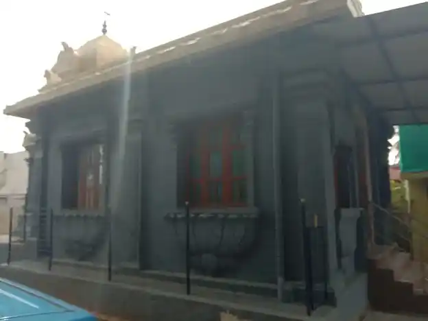 Arulmigu Palayamathagiri Pasuveswarar Temple, Palayamathigiri - 635110 அருள்மிகு பழைய மத்திகிரி பசுவேஸ்வரர் திருக்கோயில், Palayamathigiri - 635110, Krishnagiri - Ancient Temple Architecture and History Image 3