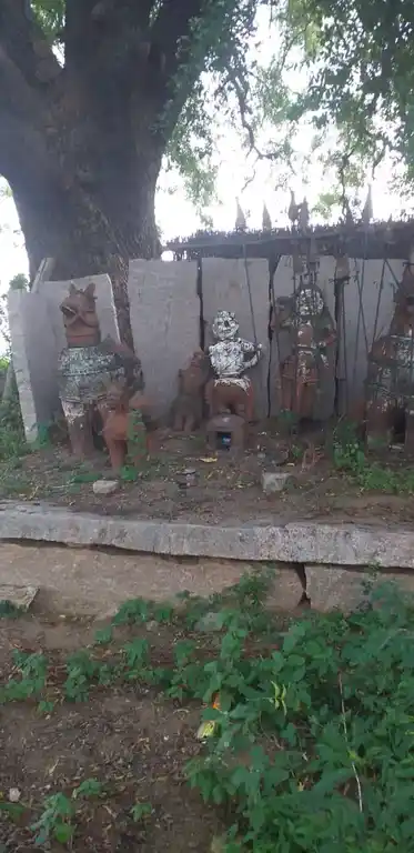 Arulmigu Palayamkotai Mariamman Temple And Muniyappa Swamy Temple, Palayam - 624620 அருள்மிகு பாளையம் கோட்டை மாரியம்மன் கோயில், Palayam - 624620, Dindigul - Ancient Temple Architecture and History Image 10