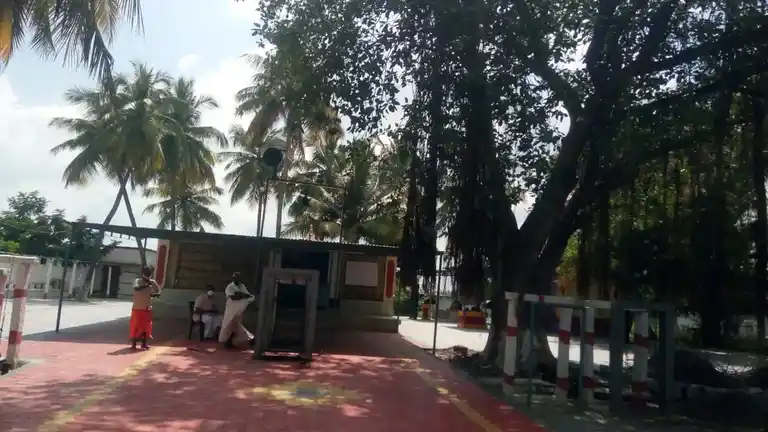 Arulmigu Palayur Mariamman Temple, Suriyampalayam - 638005 அருள்மிகு பழையூர் மாரியம்மன் திருக்கோயில், Suriyampalayam - 638005, Erode - Ancient Temple Architecture and History Image 4