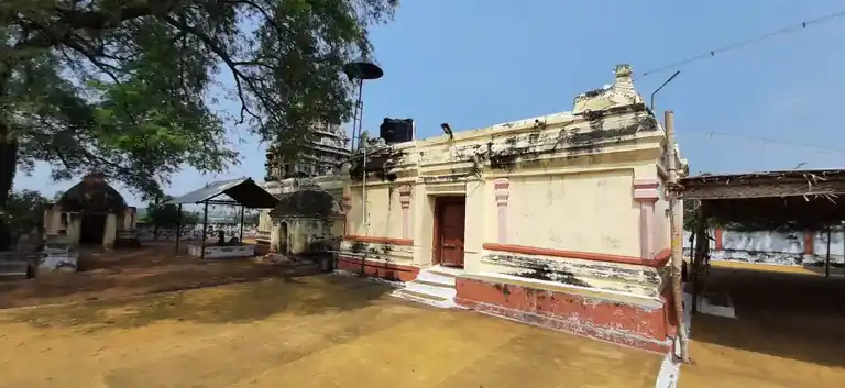 Arulmigu Palingeshwarar Temple, Vellithirupur - 638314 அருள்மிகு பளிங்கீஸ்வரர் திருக்கோயில், Vellithirupur - 638314, Erode - Ancient Temple Architecture and History Image 2